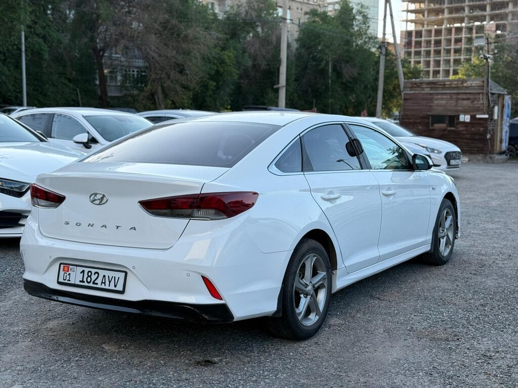 Hyundai Sonata: 2020 г., 2 л, Автомат, Газ, Седан — фото 5
