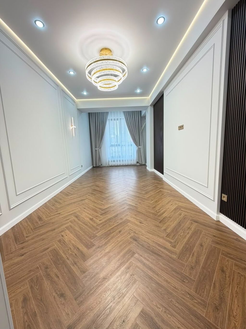 4 комнаты, 105 м², Элитка, 3 этаж, Дизайнерский ремонт: фото 2