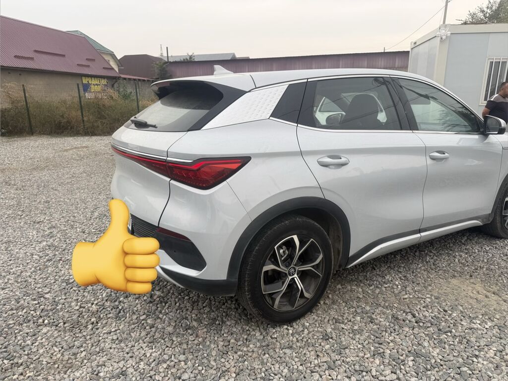 BYD Song Plus: 2022 г., 0.1 л, Автомат, Гибрид, Кроссовер: фото 8