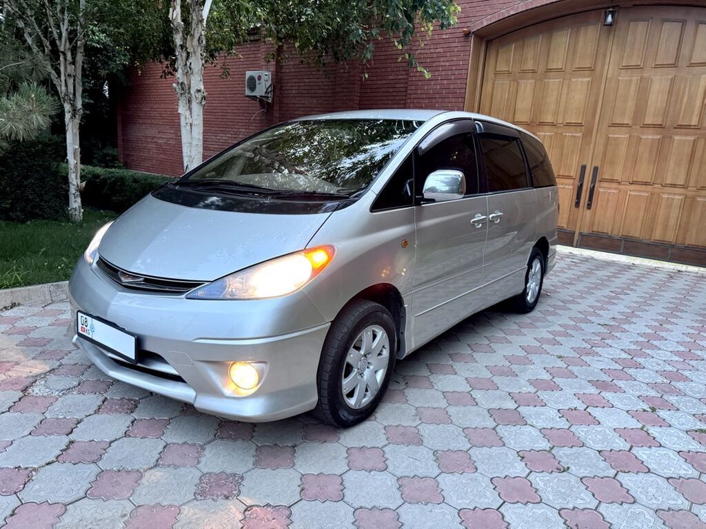 Toyota Estima: 2002 г., 3 л, Автомат, Бензин, Минивэн: фото 3