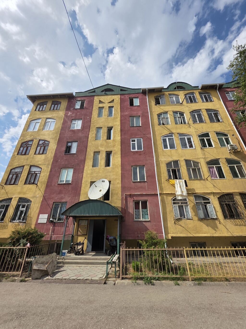 3 комнаты, 87 м², Манас-Ата мкр., Индивидуалка, 5 этаж: фото 1