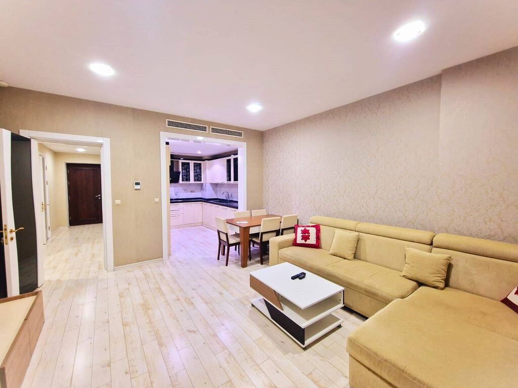 Сдаётся 3-комнатная квартира, Sahil, 115 м², 2 600 AZN/мес, фото 2 / 12