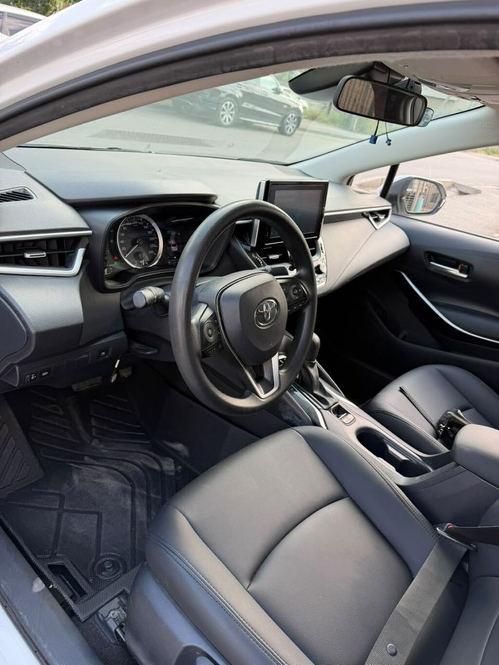 Toyota Corolla: 2021 г., 1.8 л, Вариатор, Гибрид, Седан: фото 5