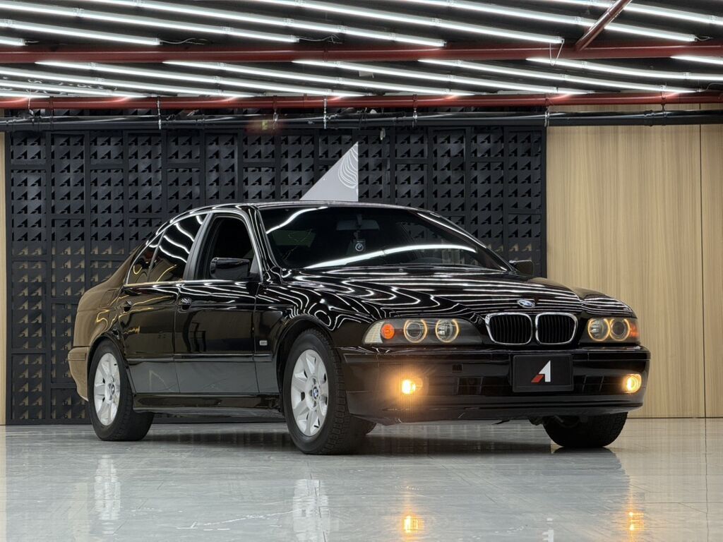 BMW 5 series: 2000 г., 3 л, Автомат, Бензин, Седан: фото 2