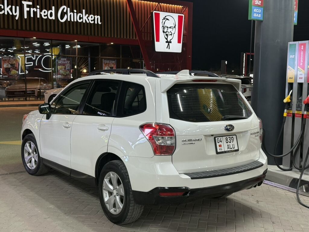 Subaru Forester: 2015 г., 2.5 л, Автомат, Бензин, Кроссовер: фото 2