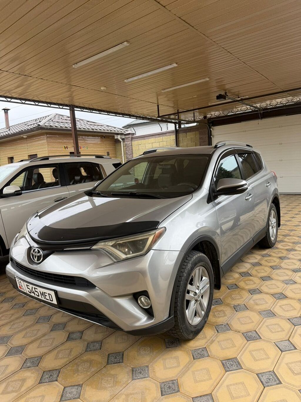 Toyota RAV4: 2016 г., Автомат, Бензин, Кроссовер: фото 6