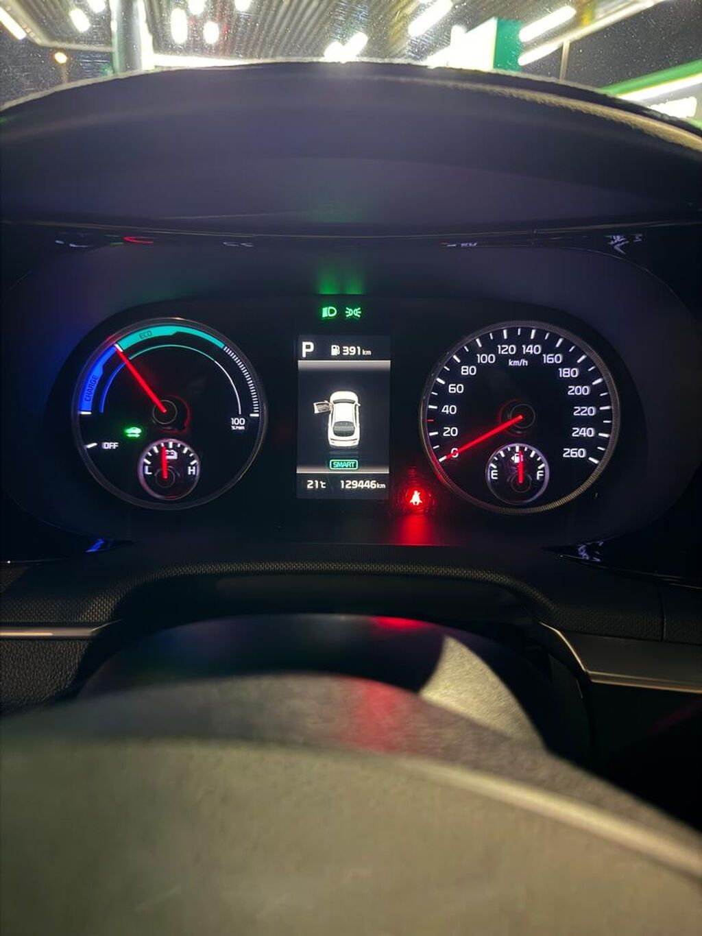Kia K5: 2021 г., 2 л, Автомат, Гибрид, Седан: фото 4