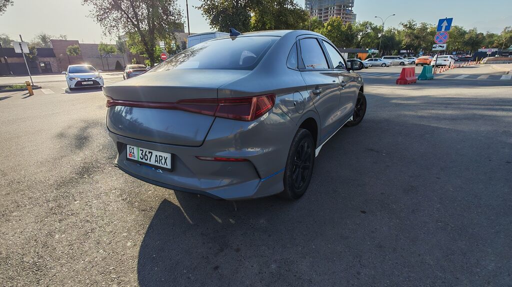 BYD E3: 2020 г., Автомат, Электромобиль, Седан: фото 4