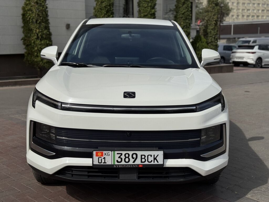JAC : 2021 г., 0.1 л, Автомат, Электромобиль, Кроссовер: фото 1