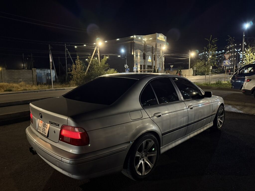 BMW 5 series: 2002 г., 3 л, Механика, Бензин, Седан: фото 5