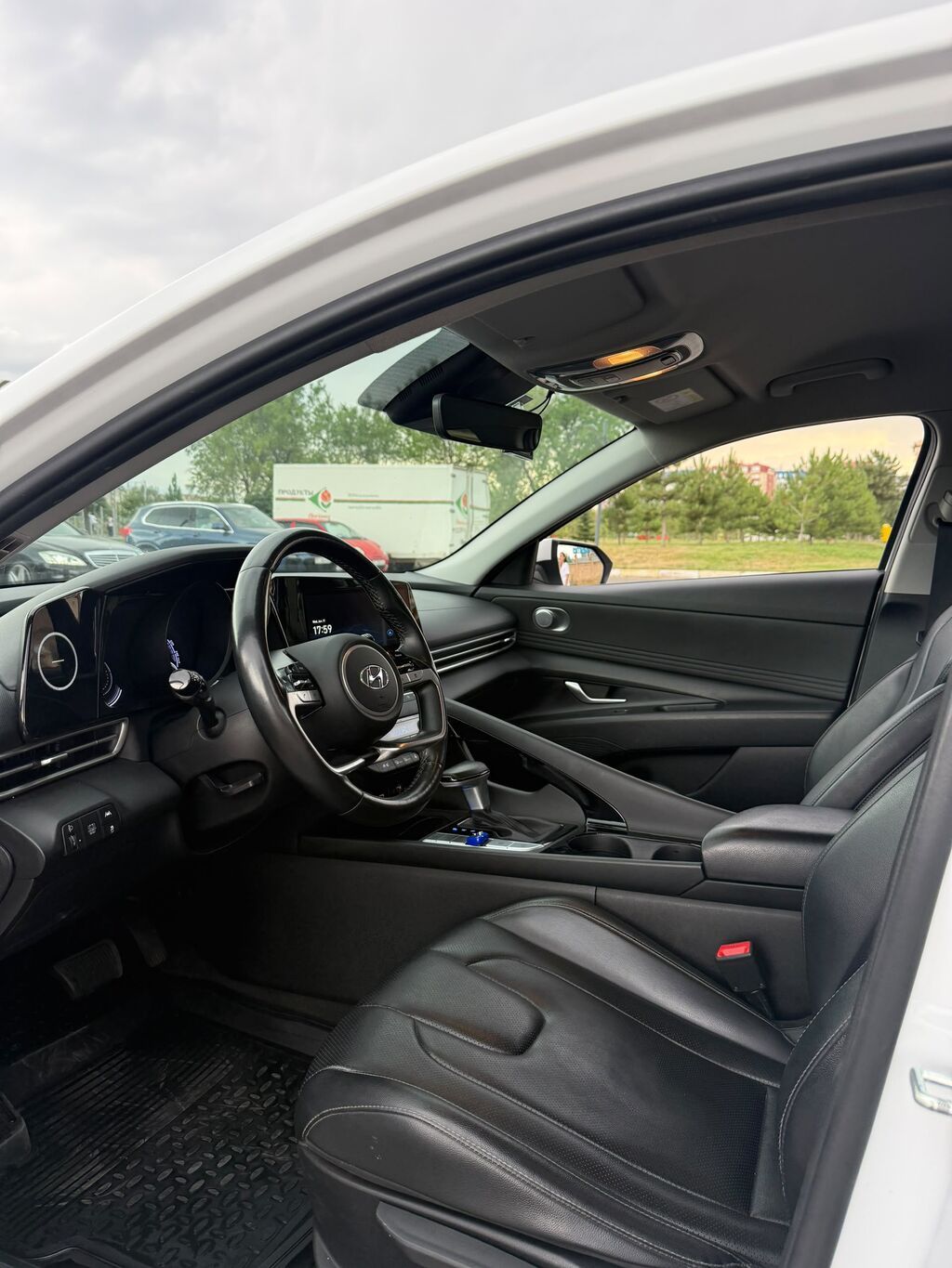 Hyundai Avante: 2021 г., 1.6 л, Робот, Гибрид, Седан: фото 5