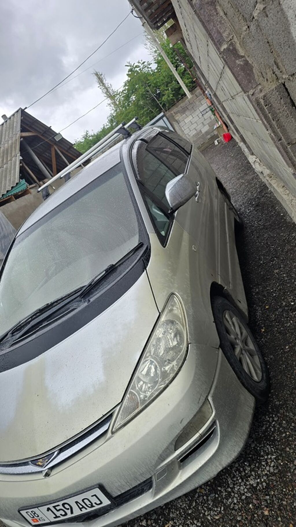 Toyota Estima: 2002 г., 2.4 л, Автомат, Газ, Минивэн: фото 2