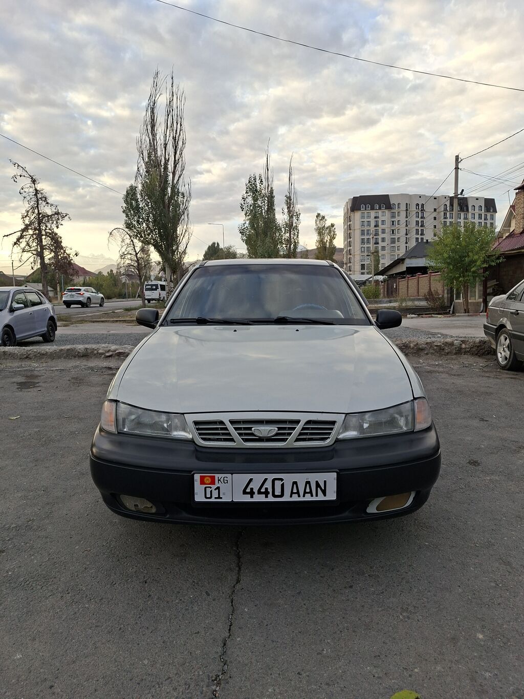 Daewoo Nexia: 2005 г., 1.5 л, Механика, Бензин, Седан: фото 2