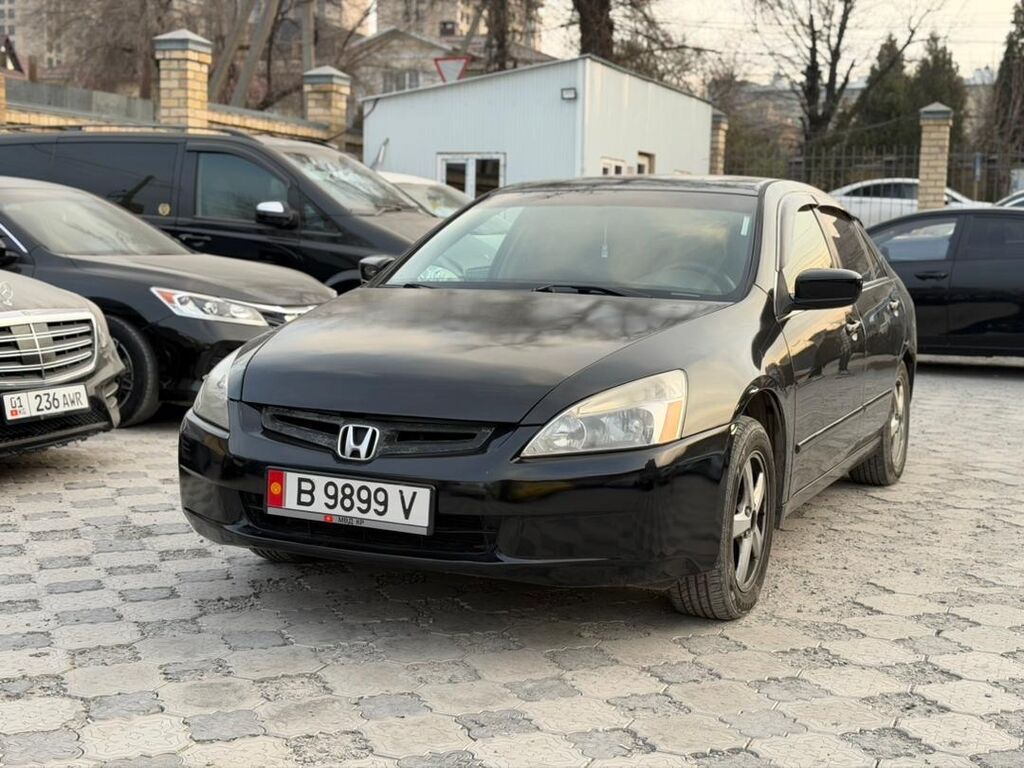 Honda Accord: 2004 г., 2.4 л, Автомат, Бензин, Седан: фото 7