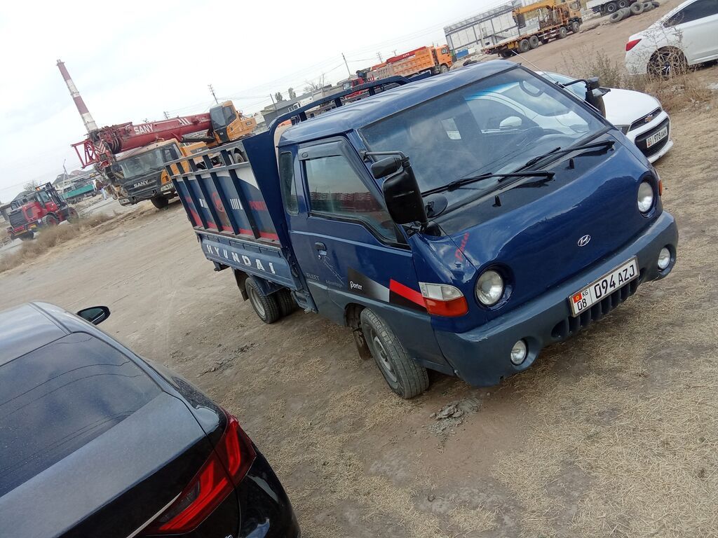 Hyundai Porter: 2003 г., 2.5 л, Механика, Дизель, Внедорожник: фото 1