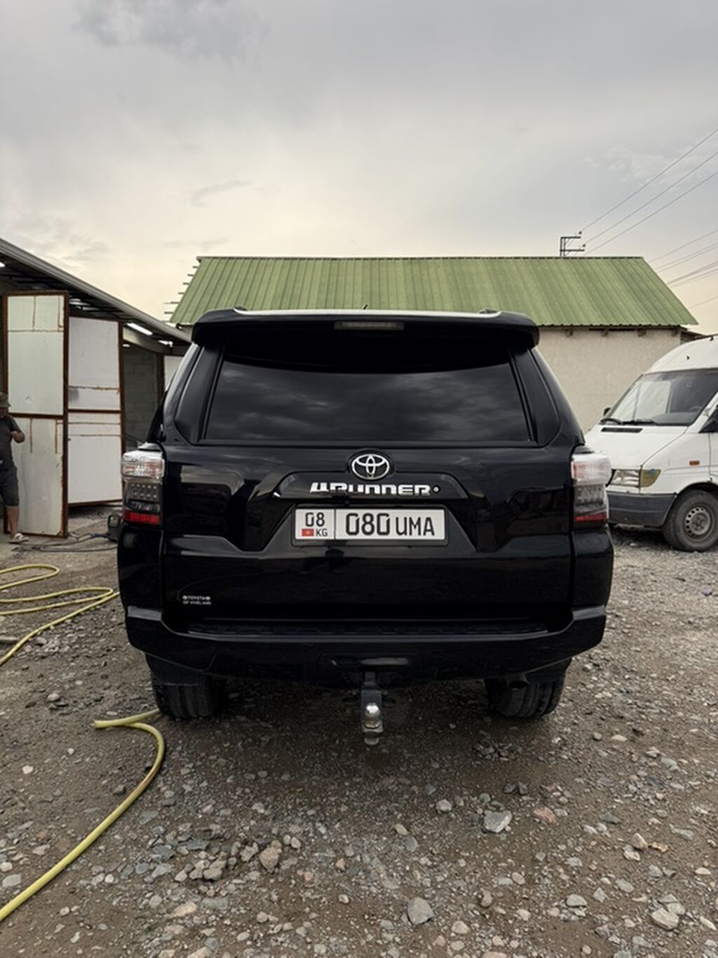 Toyota 4Runner: 2019 г., 4 л, Автомат, Газ, Внедорожник: фото 3