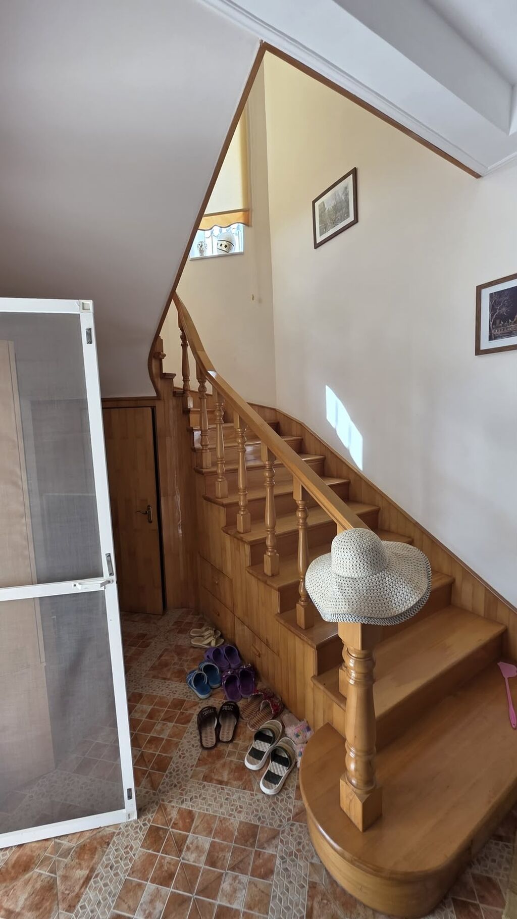🏡 Satılır — 6 sotda 6 otaqlı ev 📐 Sahə: 124 m² 🌳 Torpaq sahəsi: 6 sot