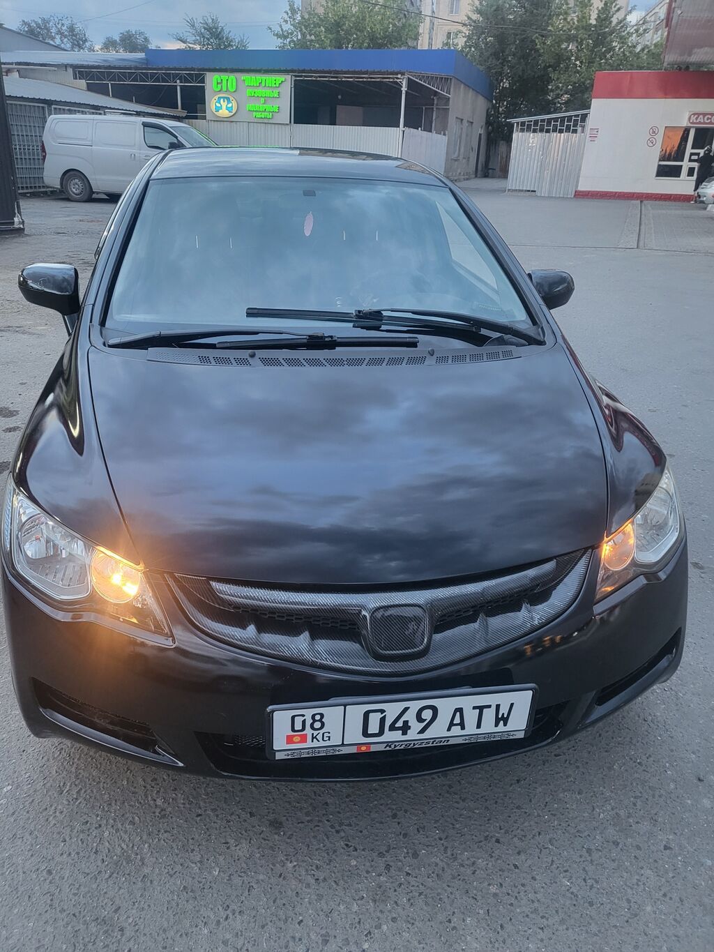 Honda Civic: 2008 г., 1.8 л, Автомат, Бензин, Седан — фото 3