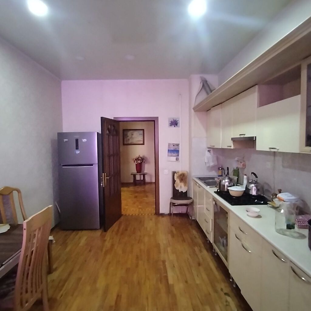3 otaqlı, Yeni tikili, 102 kv. m