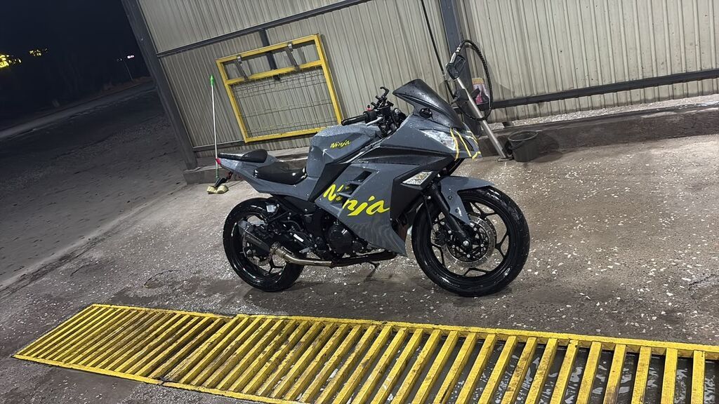 Спортбайк Kawasaki, 400 куб. см, Бензин, Взрослый, Б/у: фото 3
