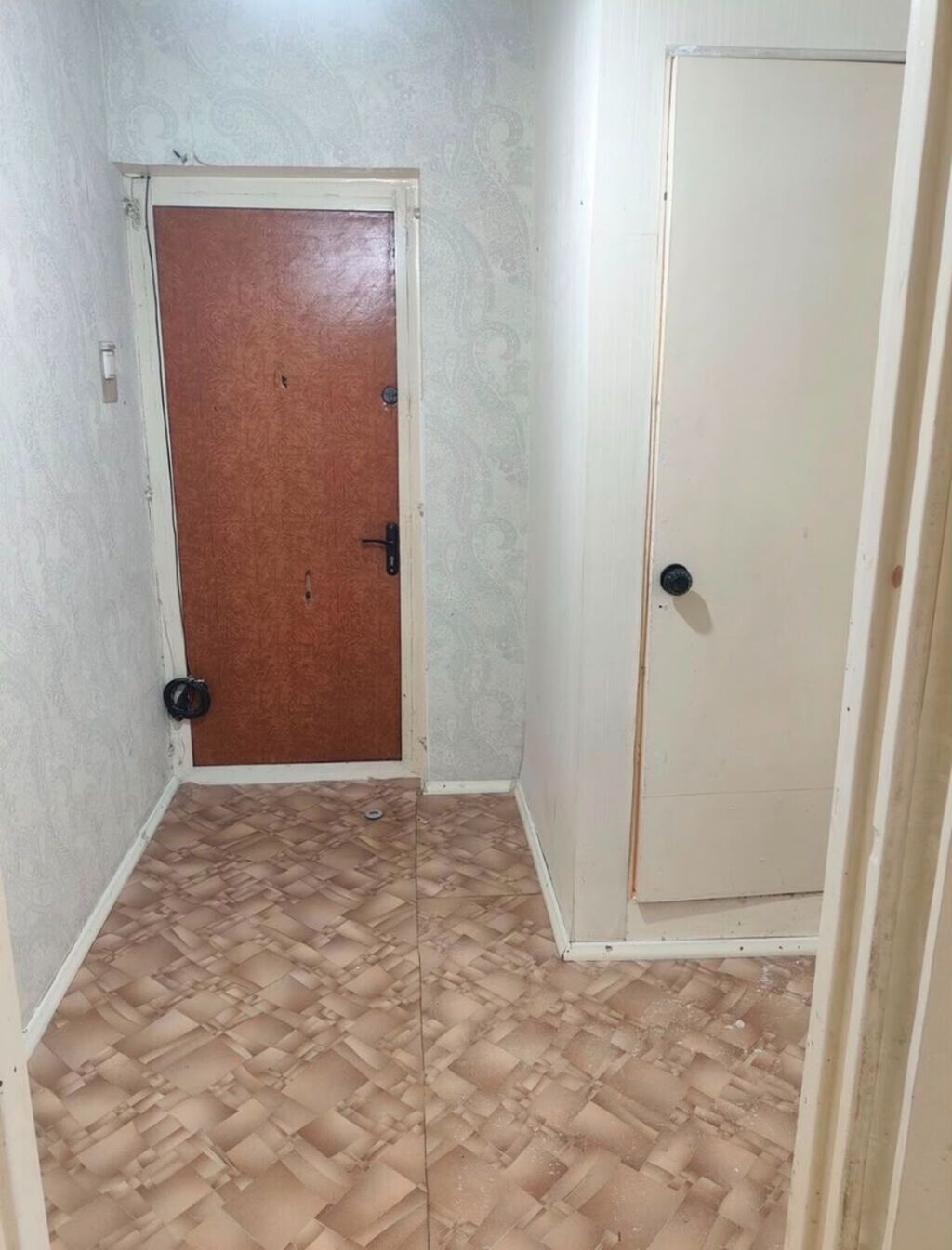 1 комната, 35 м², 12 мкр 105 серия, 5 этаж, Косметический ремонт: фото 8