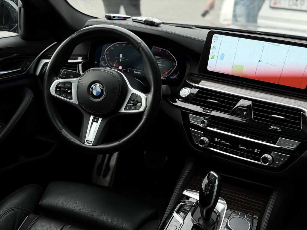 BMW 5 series: 2021 г., 2 л, Автомат, Бензин, Седан: фото 7