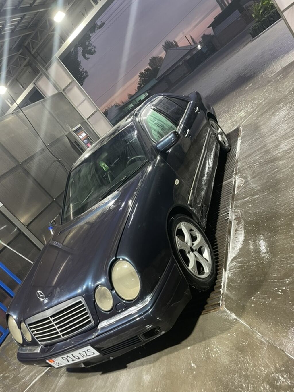 Mercedes-Benz E-Class: 1997 г., 3.2 л, Автомат, Бензин, Седан: фото 8
