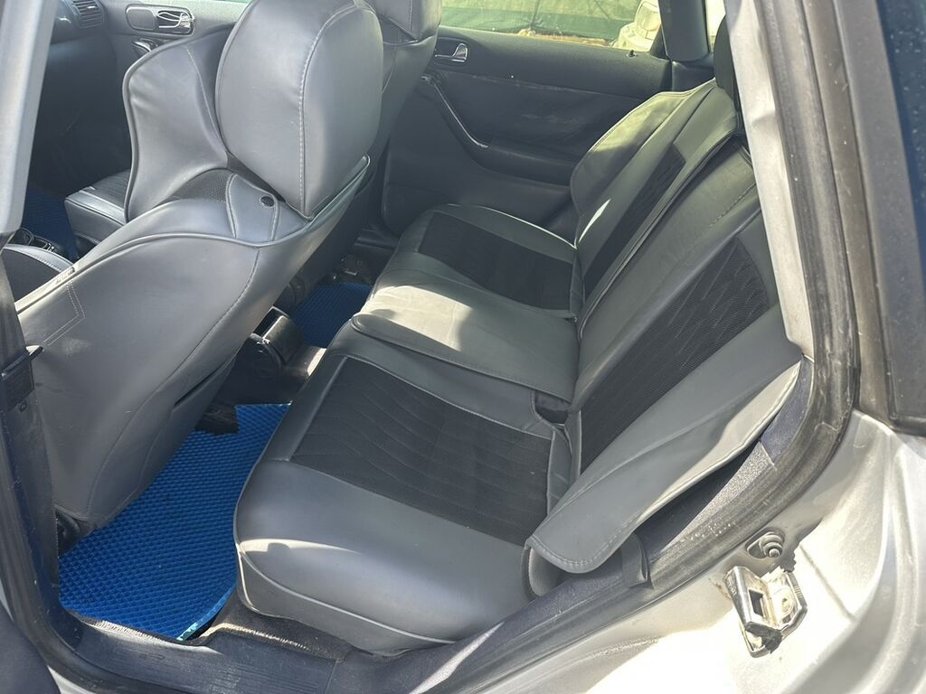 Audi A3: 2001 г., 1.8 л, Механика, Газ, Хэтчбэк: фото 5