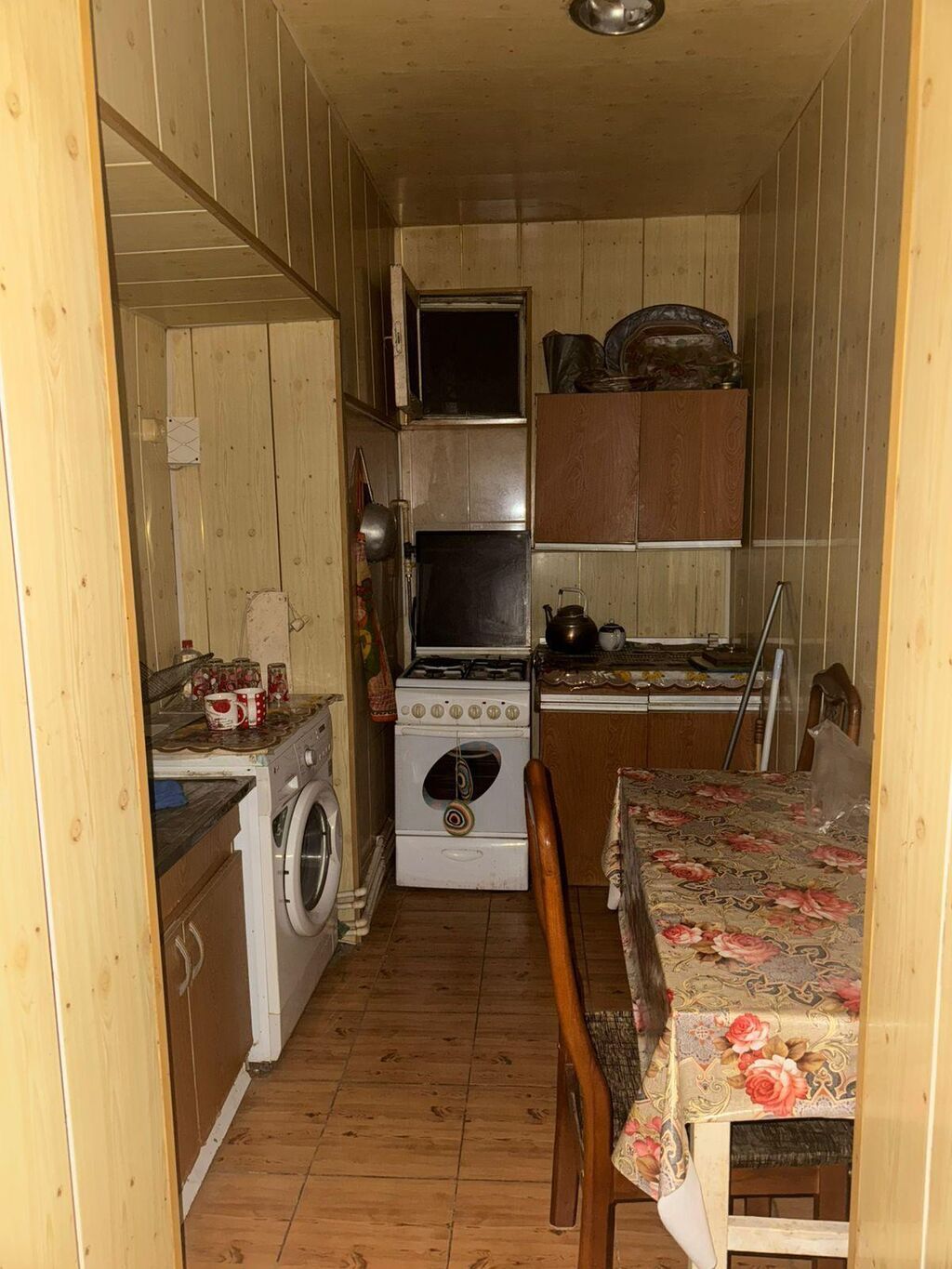 Bakı, 3 otaqlı, Köhnə tikili, m. Sahil, 51 kv. m