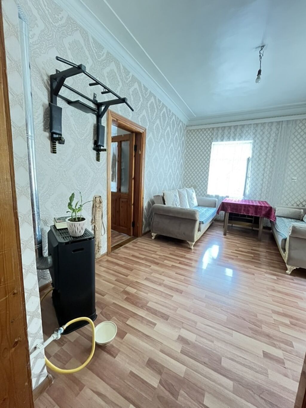 Bakı, 2 otaqlı, Köhnə tikili, m. Qara Qarayev, 45 kv. m