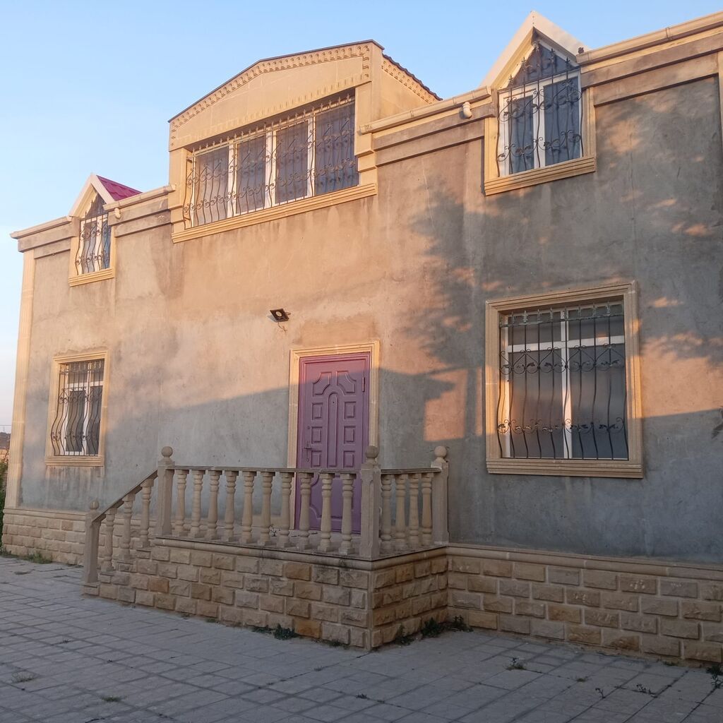 Qala qəs. 5 otaqlı, 120 kv. m