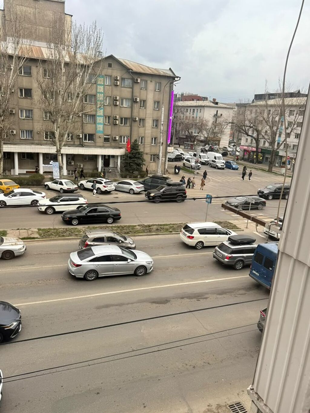 3 комнаты, 58 м², Мега Комфорт ТЦ Индивидуалка, 3 этаж, Косметический ремонт: фото 6