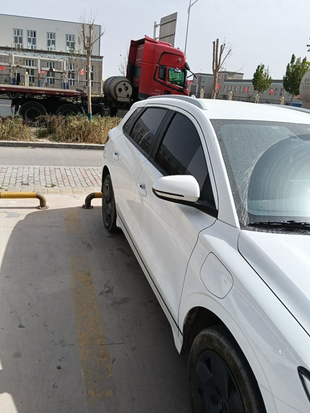 BYD E2: 2024 г., Автомат, Электромобиль, Хэтчбэк: фото 4