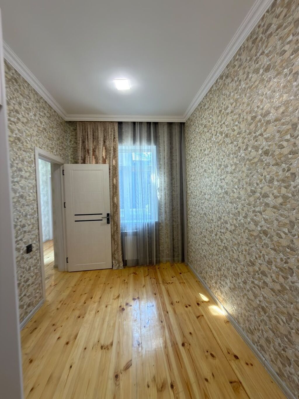 3 otaqlı, 85 kv. m, Yeni təmirli