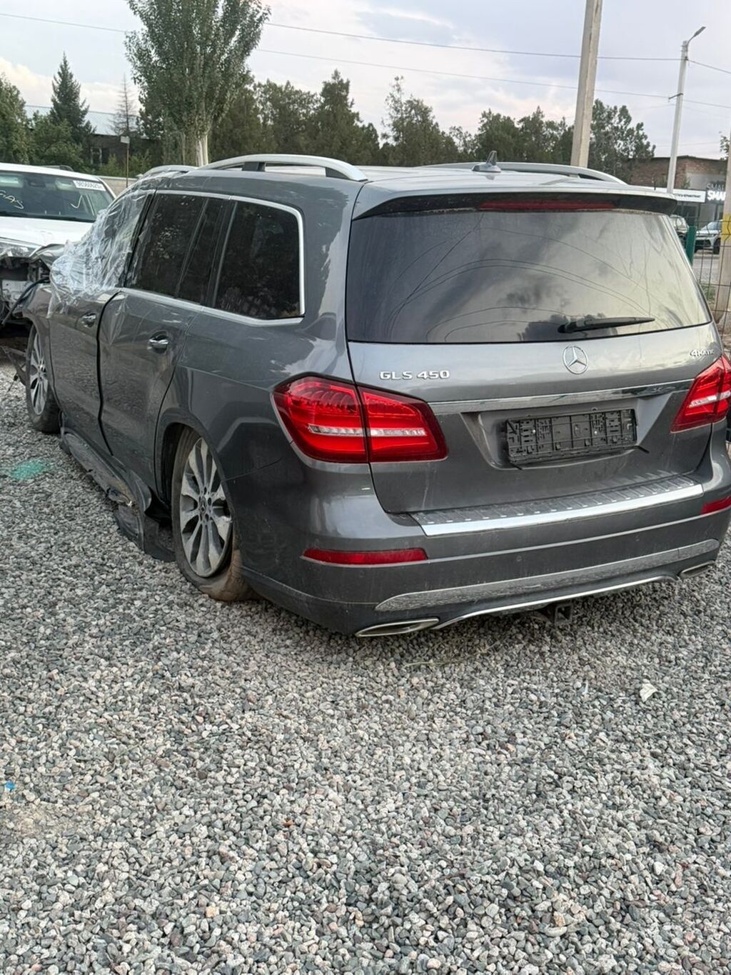 Mercedes-Benz GLS-Class: 2017 г., 3 л, Автомат, Бензин, Внедорожник: фото 2