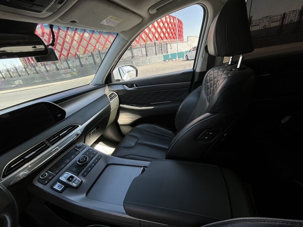 Hyundai Palisade: 2021 г., 2.2 л, Автомат, Дизель, Кроссовер: фото 4