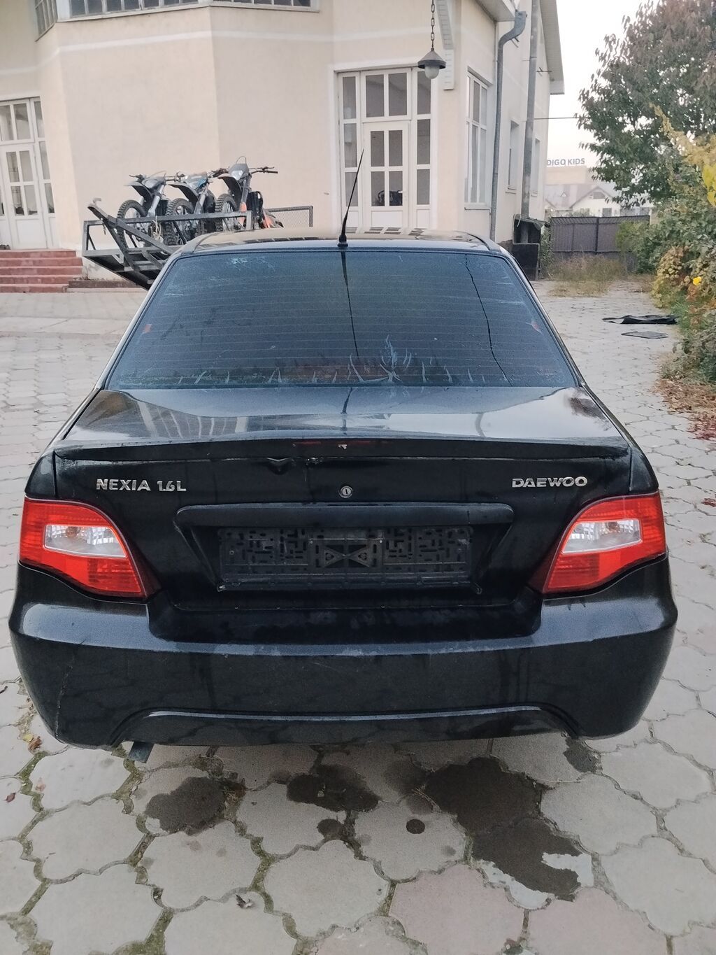Daewoo Nexia: 2010 г., 1.6 л, Механика, Бензин, Седан: фото 3