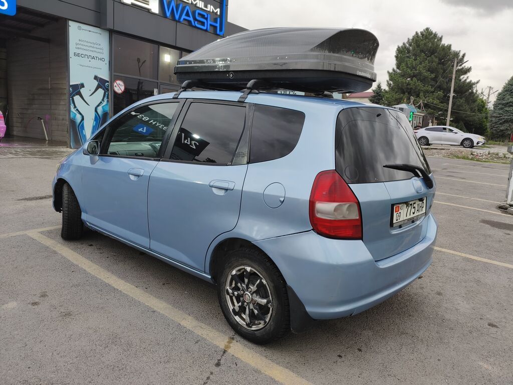 Honda Fit: 2002 г., 1.3 л, Автомат, Бензин, Хэтчбэк — фото 7