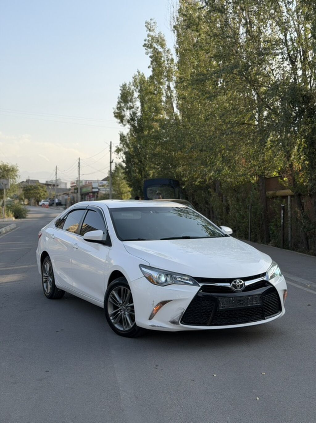 Toyota Camry: 2016 г., 2.5 л, Автомат, Бензин, Седан: фото 2