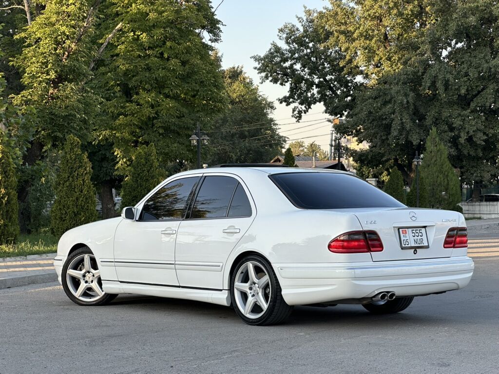 Mercedes-Benz E55 AMG 2001 г., 5.5 л, автомат: фото 6