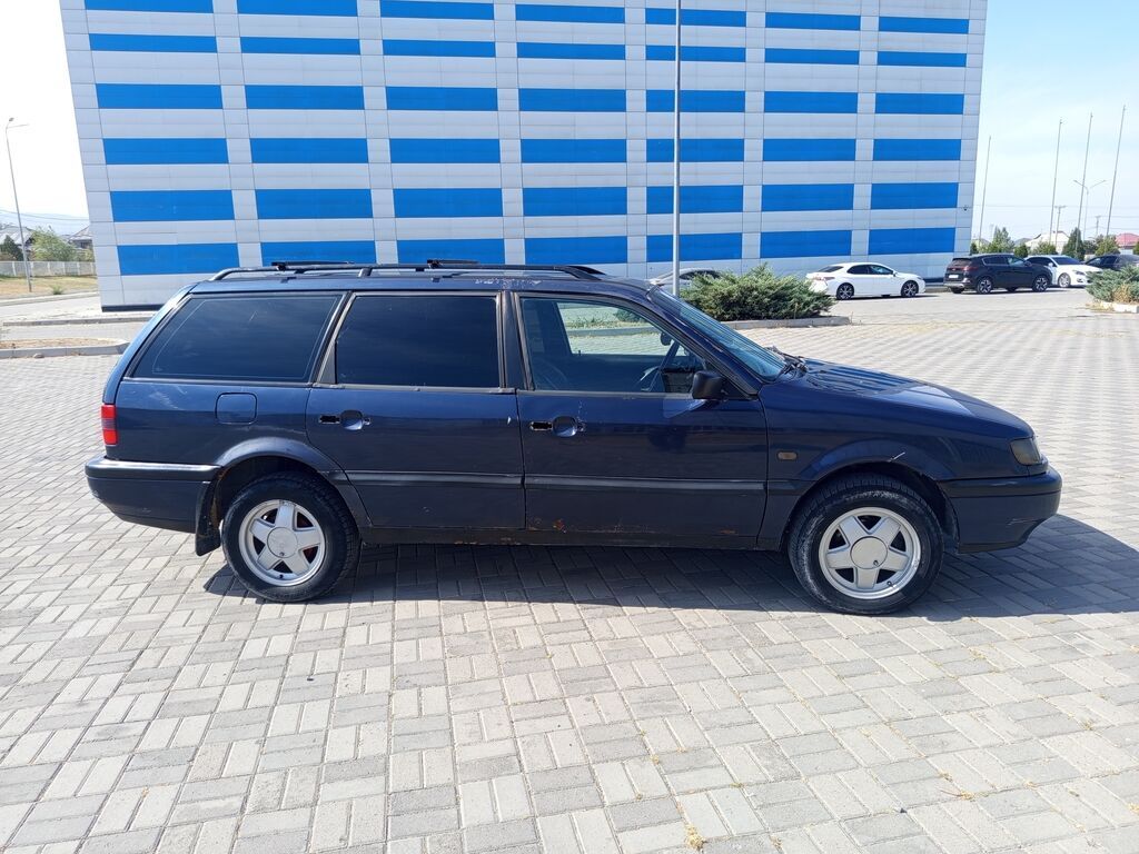 Volkswagen Passat Variant: 1996 г., 1.8 л, Механика, Бензин, Универсал: фото 3
