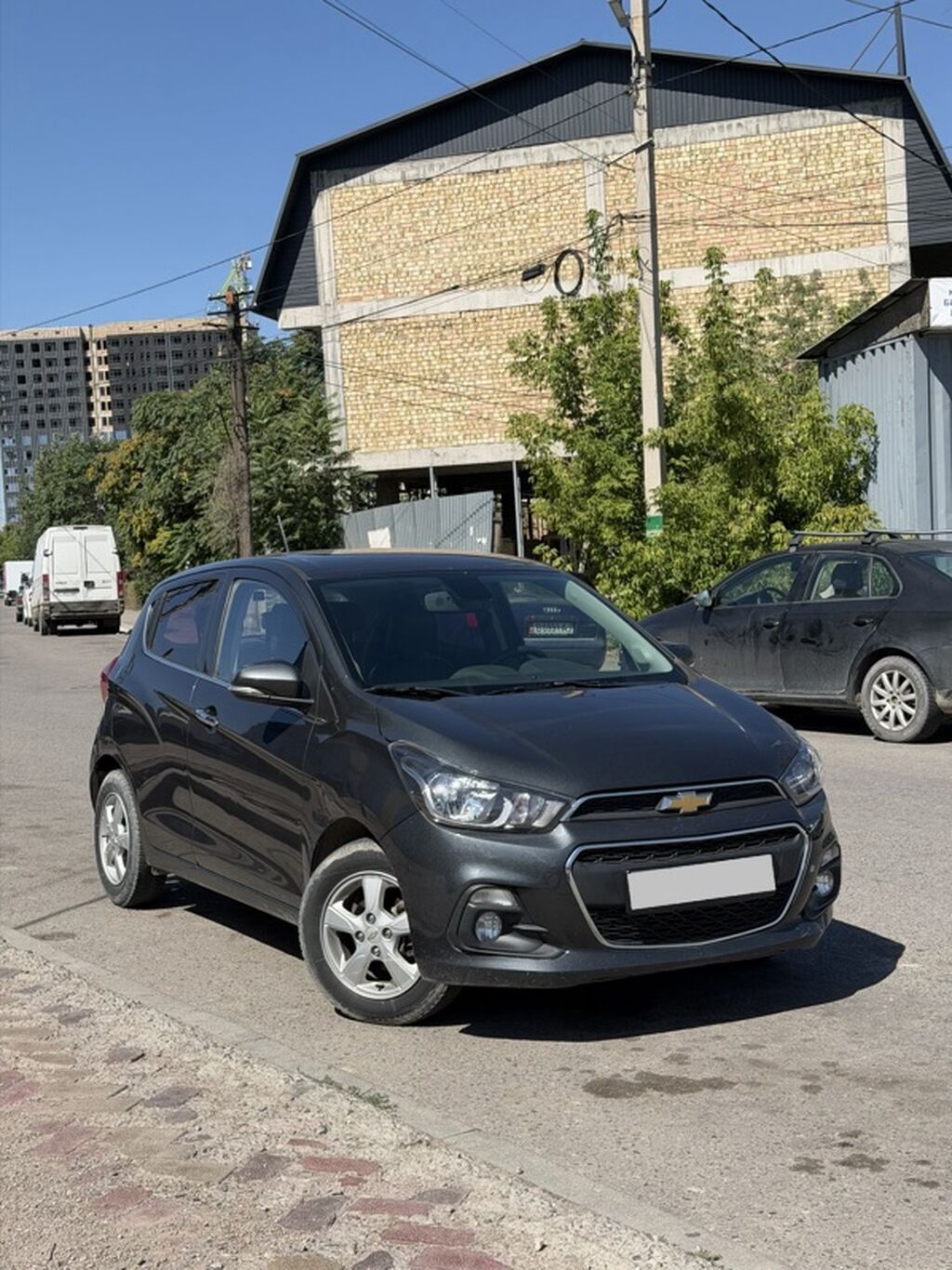 Chevrolet Spark: 2018 г., 1 л, Вариатор, Бензин, Хэтчбэк — фото 2