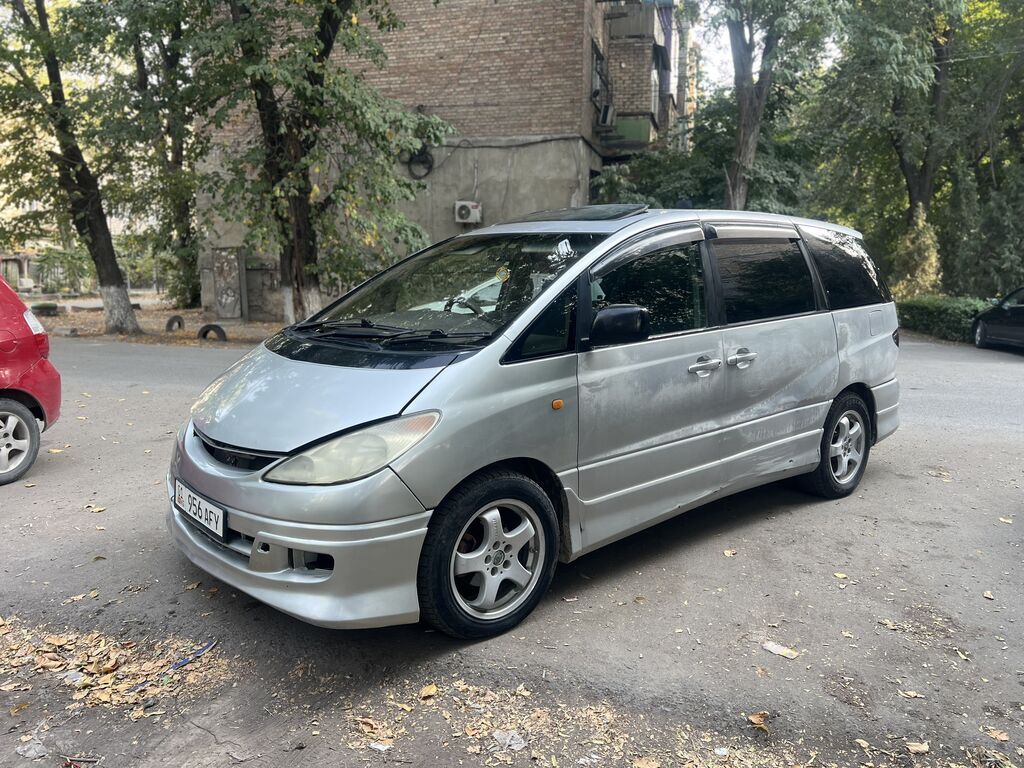 Toyota Estima: 2001 г., 2.4 л, Автомат, Газ, Минивэн: фото 5