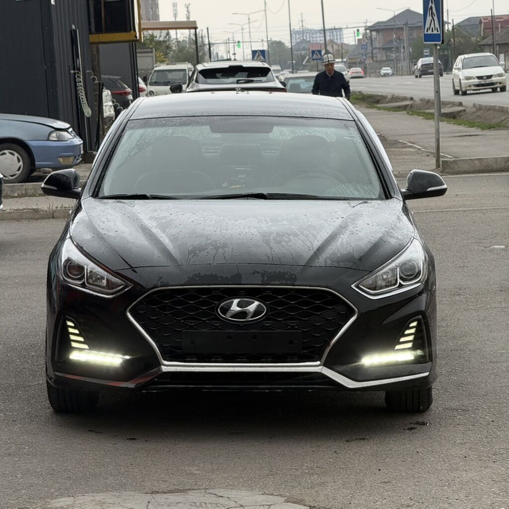 Hyundai Sonata: 2021 г., 2 л, Автомат, Газ, Седан: фото 2