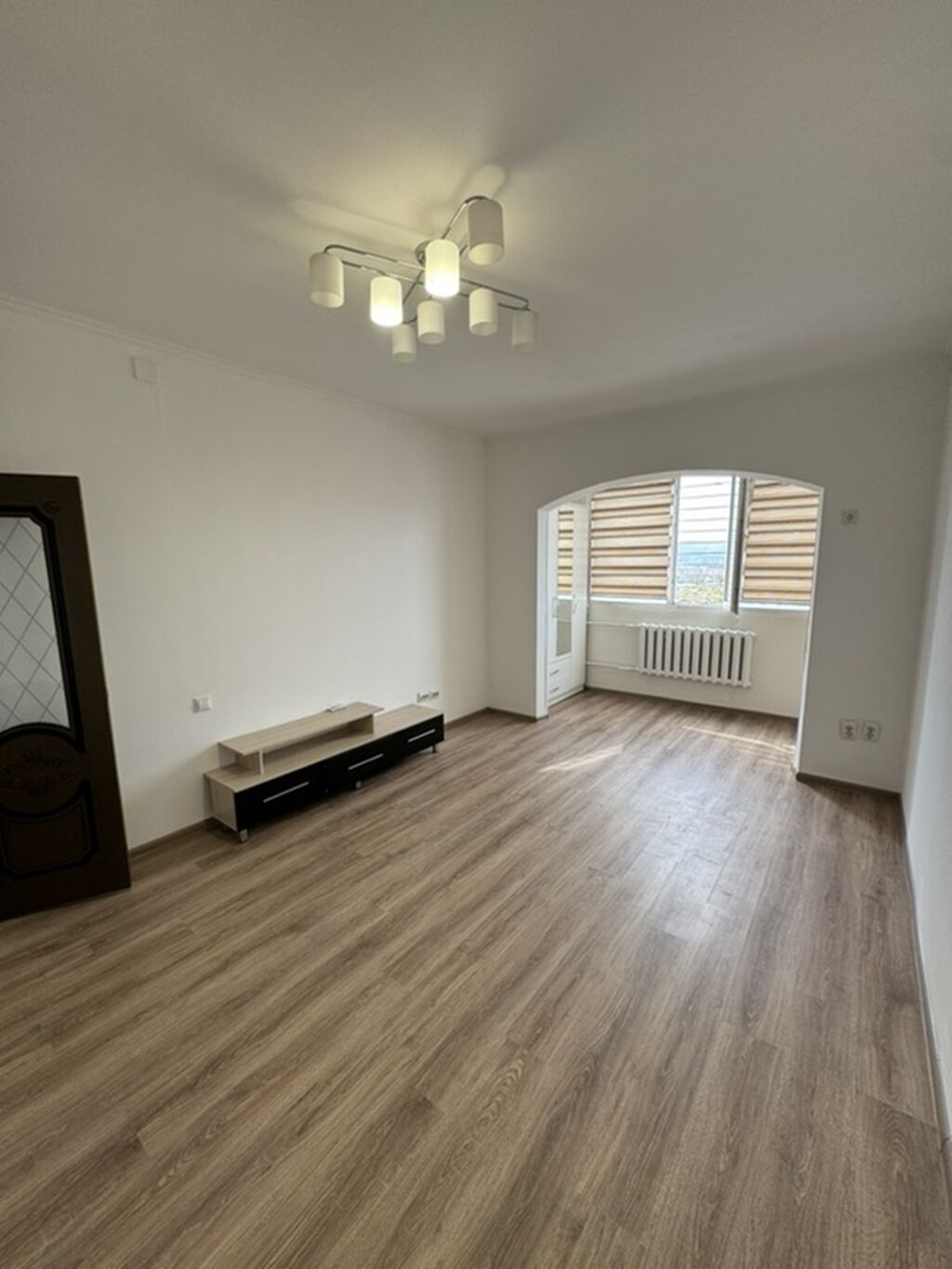 Продается 1-комнатная квартира, 12 мкр, 75 000 $: фото 7