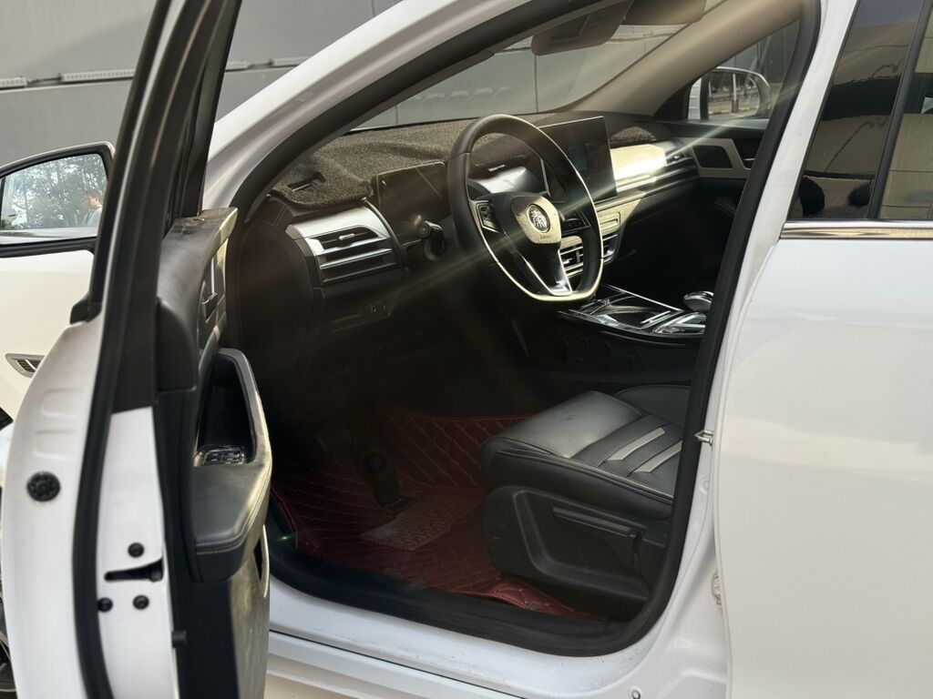 BYD Qin: 2021 г., Автомат, Электромобиль, Седан: фото 3