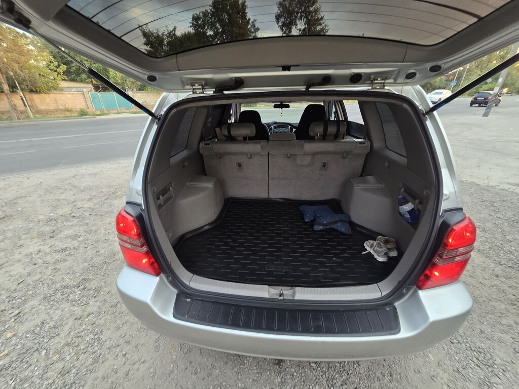 Toyota Highlander: 2003 г., 2.4 л, Автомат, Бензин, Кроссовер: фото 5