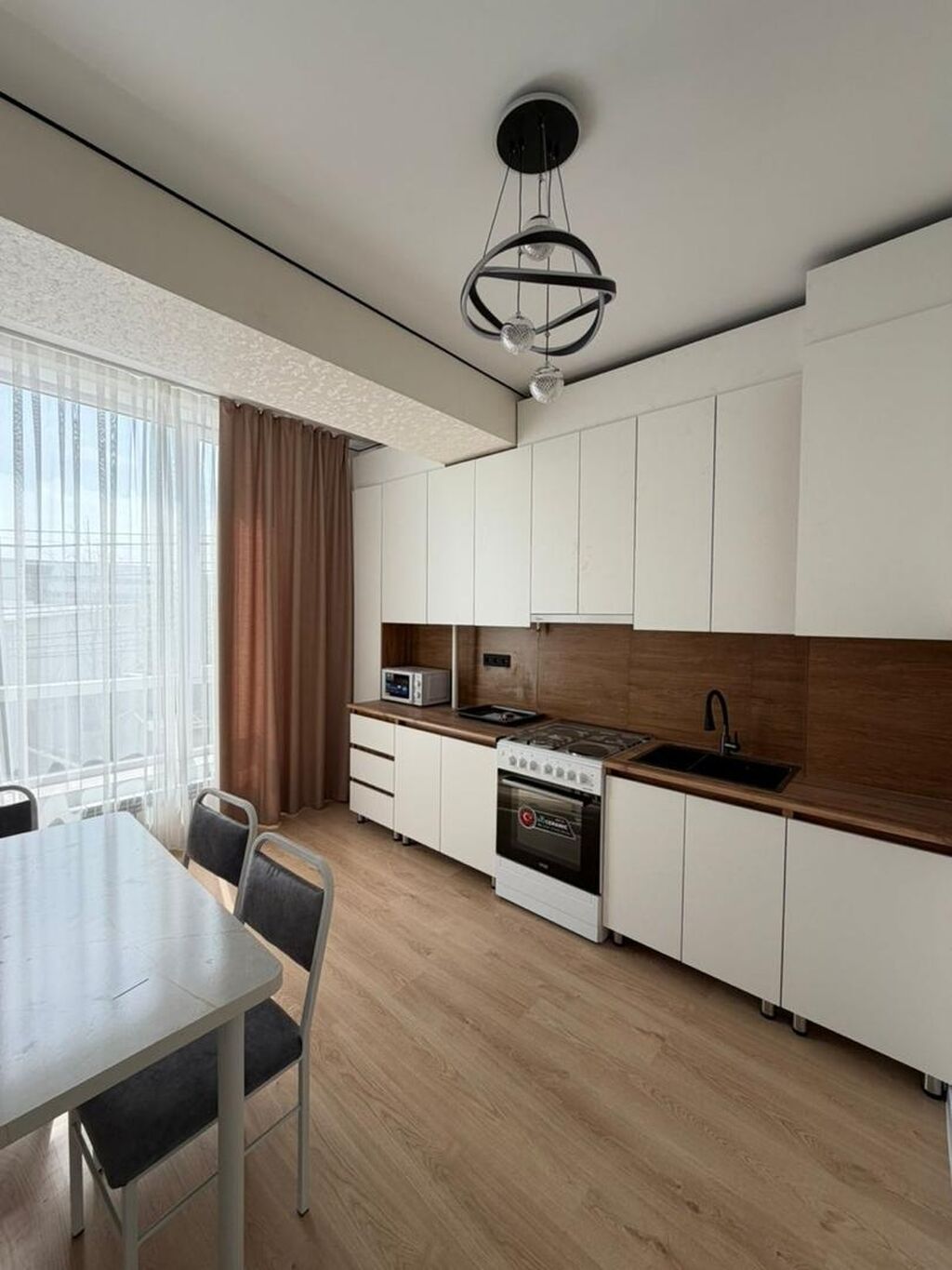 1 комната, 47 м², Аламединский рынок / базар 2 этаж, Свежий ремонт: фото 2