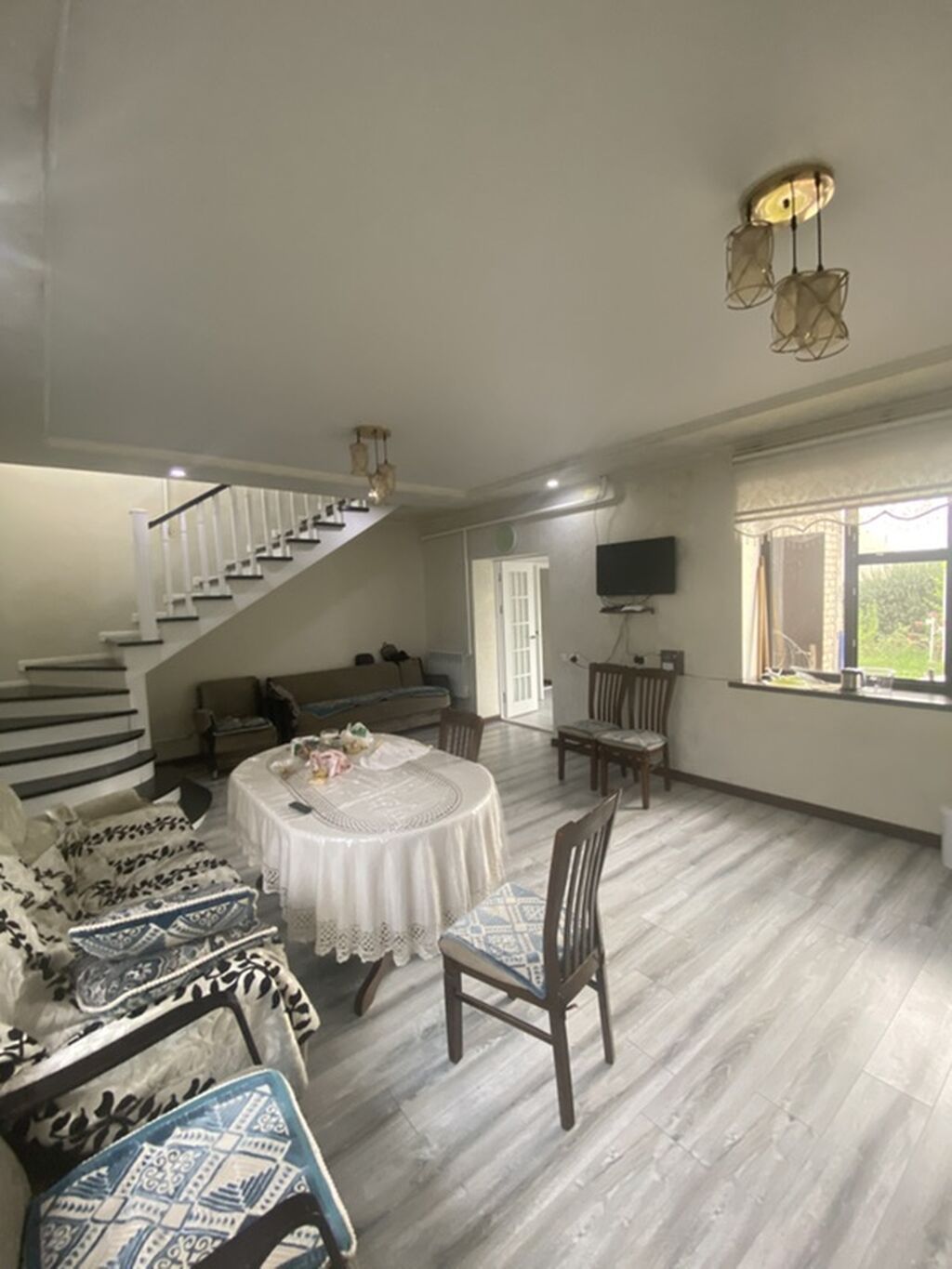 Продам 2-этажный дом в ж/м Ак-Орго, 6 комнат: фото 8