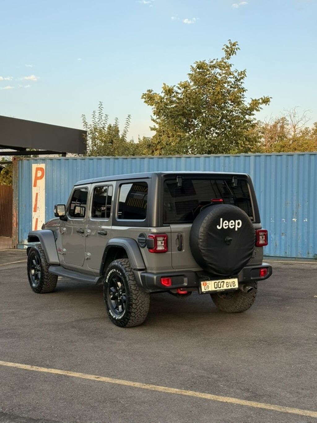 Jeep Wrangler: 2022 г., 2 л, Автомат, Бензин, Внедорожник: фото 6